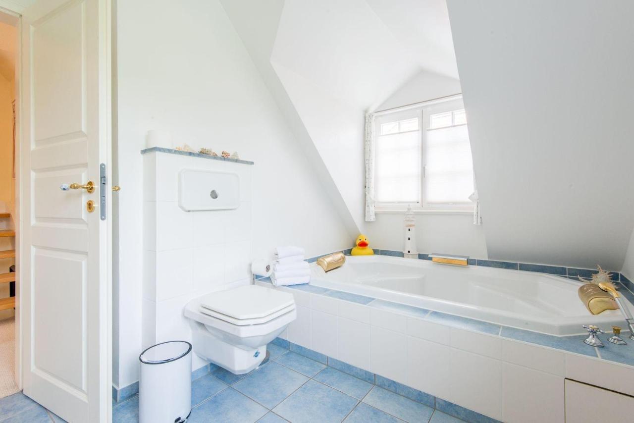 Holiday home Wenningstedter Weg Haushaelfte B Westerland